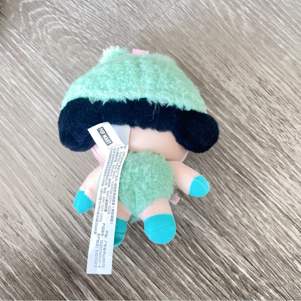 Pop Mart! Crybaby - What a Frog - Picture 2 of 2